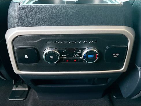 Used 2024 Ford Expedition Max Limited image 27