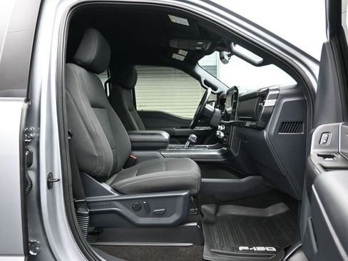Used 2022 Ford F150 XLT w/ Equipment Group 302A High AWD/4WD image 13