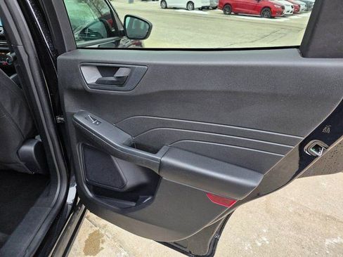 Used 2024 Ford Escape Active AWD/4WD image 12