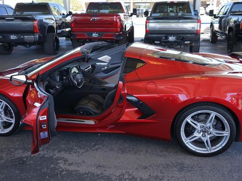 Used 2021 Chevrolet Corvette Stingray Preferred Cpe w/ Z51 Performance Package RWD image 22