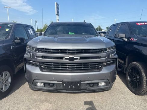 Used 2022 Chevrolet Silverado 1500 RST w/ Texas Edition Plus AWD/4WD image 2