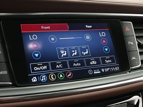 Used 2021 Buick Enclave Avenir w/ Avenir Technology Package AWD/4WD image 15