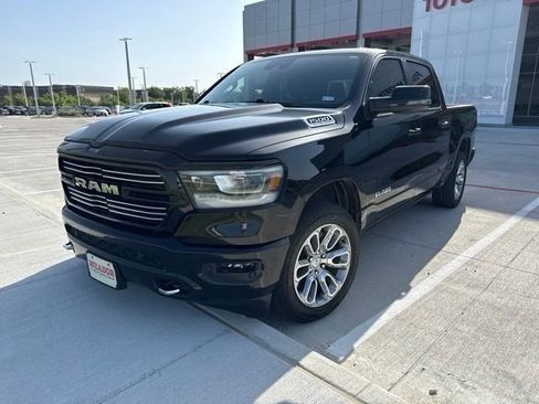 Used 2024 RAM 1500 Laramie RWD image 2