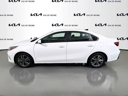 Certified 2024 Kia Forte LXS image 4
