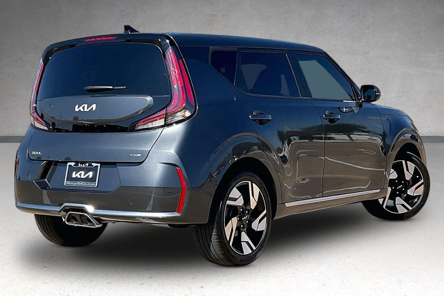 Used 2024 Kia Soul GT-Line FWD image 22
