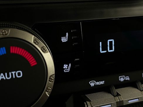 Used 2026 Toyota 4Runner TRD Off-Road Premium image 21