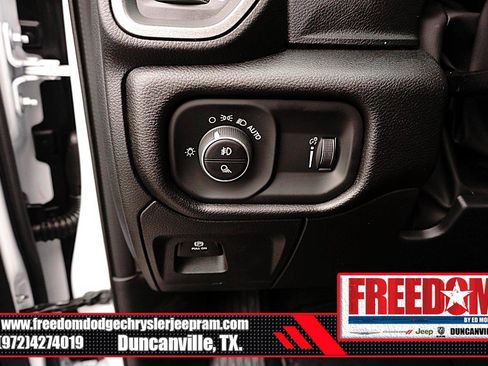 New 2026 RAM 1500 Express image 28