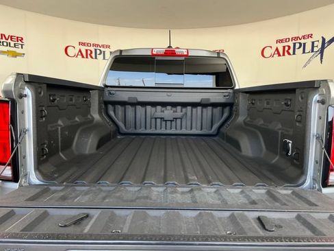 Used 2024 Chevrolet Colorado Z71 w/ LPO, Dark Essentials Package AWD/4WD image 22