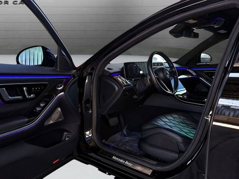 Used 2021 Mercedes-Benz S 580 4MATIC Sedan image 19