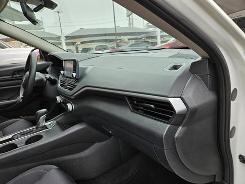 Used 2024 Nissan Altima 2.5 S image 23