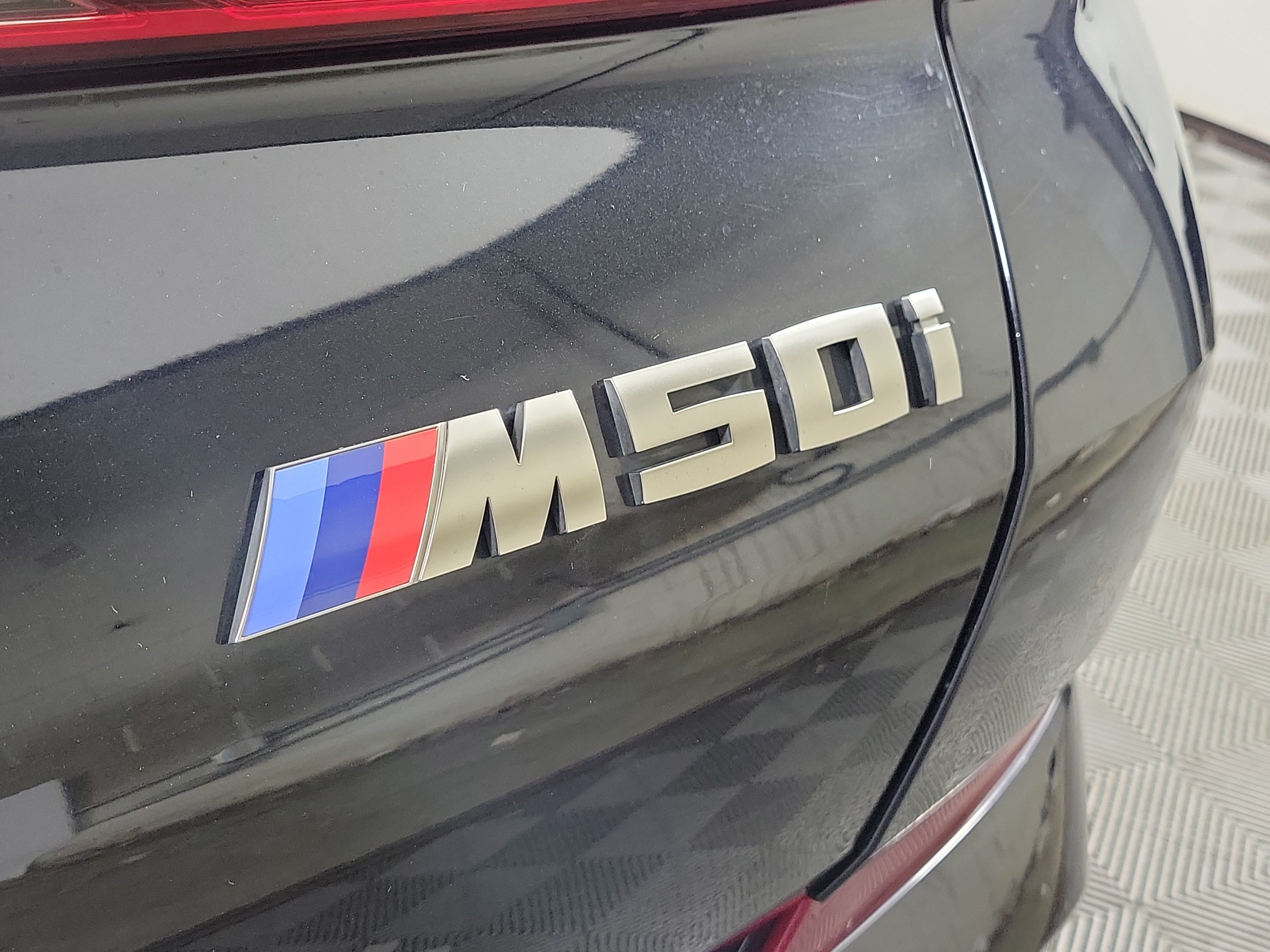 Used 2022 BMW X6 M50i w/ Premium Package AWD/4WD image 7