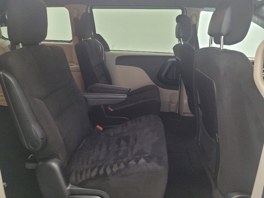 Used 2014 Dodge Grand Caravan SE FWD image 19