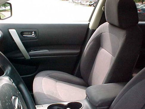 Used 2013 Nissan Rogue S w/ Special Edition Pkg AWD/4WD image 20