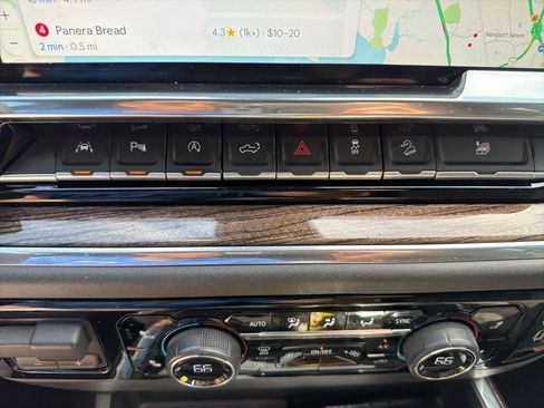 Used 2024 Chevrolet Silverado 1500 LT Trail Boss w/ Convenience Package II image 24