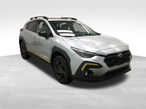 Used 2025 Subaru Crosstrek 2.5i Sport image 3