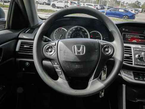 Used 2014 Honda Accord LX image 18
