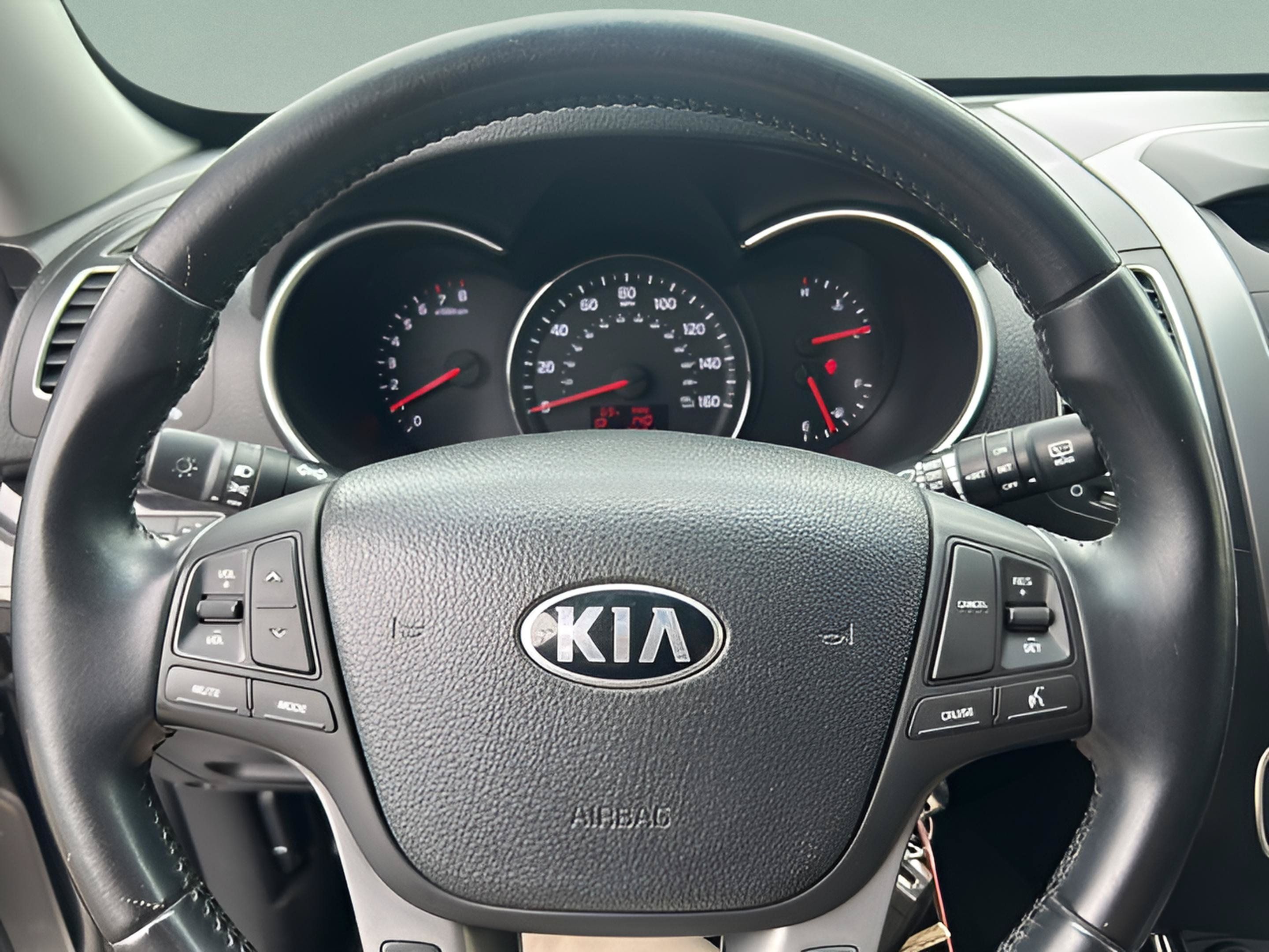 Used 2014 Kia Sorento LX FWD image 9