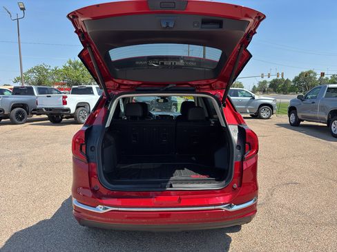 Certified 2023 GMC Terrain Denali w/ Denali Premium Package AWD/4WD image 8