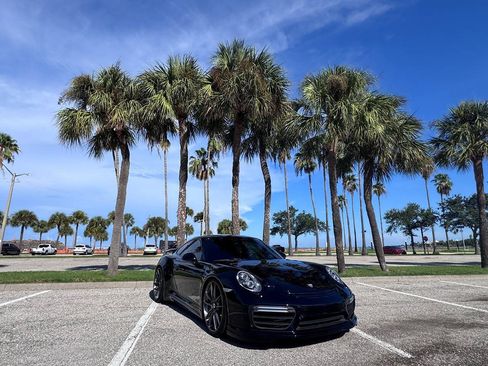 Used 2018 Porsche 911 Turbo S AWD/4WD image 4