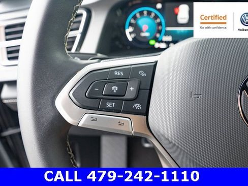 Certified 2024 Volkswagen Atlas Cross Sport SE image 25