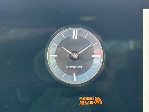 Used 2025 Lexus ES 350 w/ Premium Package FWD image 31