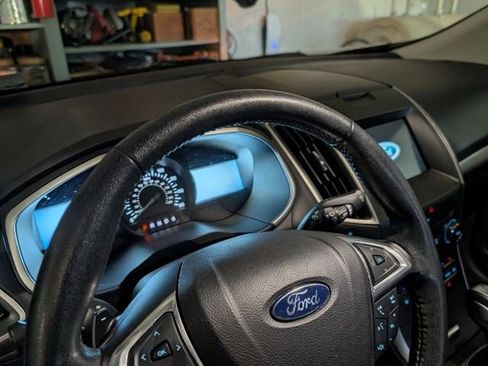 Used 2016 Ford Edge SEL w/ Equipment Group 201A image 2
