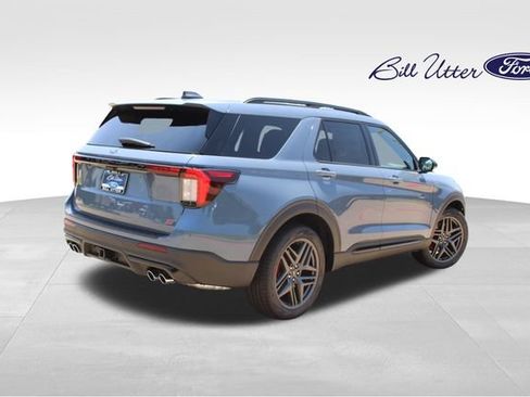 New 2026 Ford Explorer ST AWD/4WD image 3