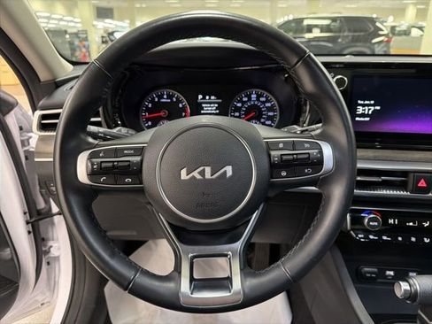 Used 2024 Kia K5 EX image 20