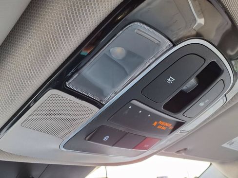 Used 2024 Hyundai Tucson Limited FWD image 19