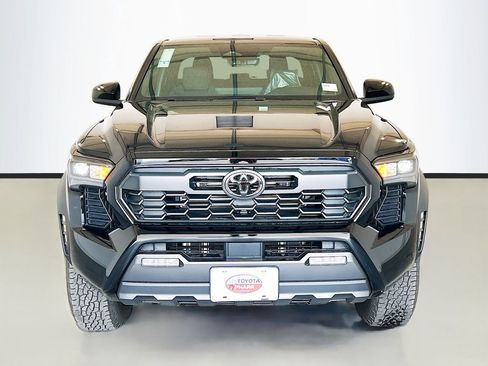 New 2026 Toyota Tacoma TRD Off-Road AWD/4WD image 2