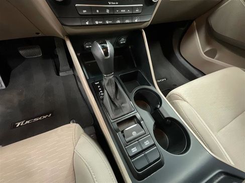 Used 2021 Hyundai Tucson SEL w/ Cargo Package image 15