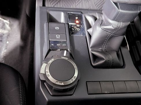 New 2026 Toyota Tacoma SR image 22