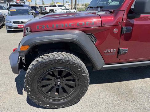Used 2021 Jeep Wrangler Unlimited Rubicon AWD/4WD image 7