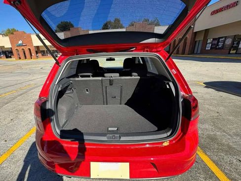 Used 2016 Volkswagen Golf S image 13