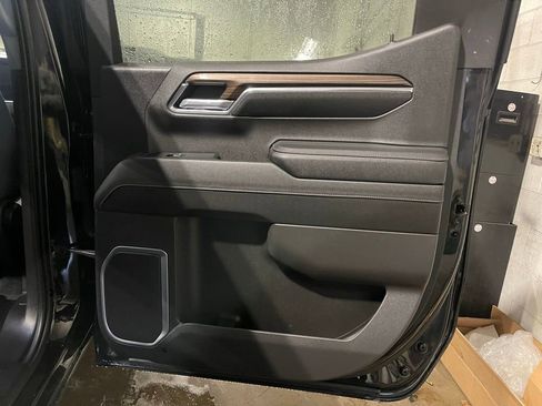 Used 2023 Chevrolet Silverado 1500 LT image 19