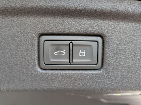 Used 2023 Audi A5 2.0T Premium Plus w/ Premium Plus image 40