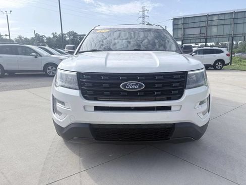 Used 2017 Ford Explorer Sport AWD/4WD image 2