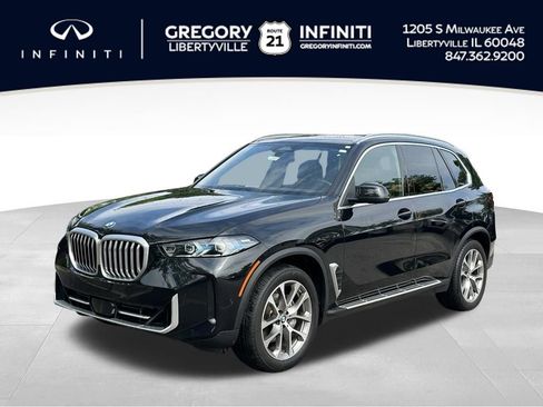 Used 2025 BMW X5 xDrive40i AWD/4WD image 1