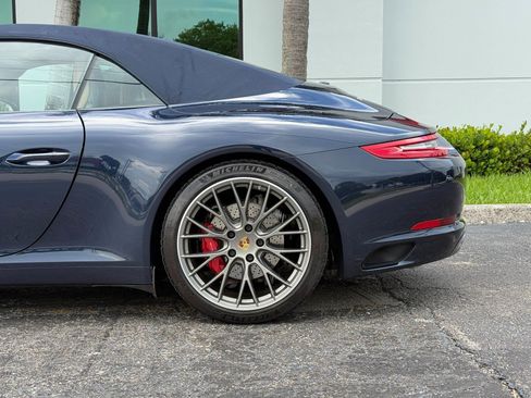 Used 2019 Porsche 911 Carrera S RWD image 7