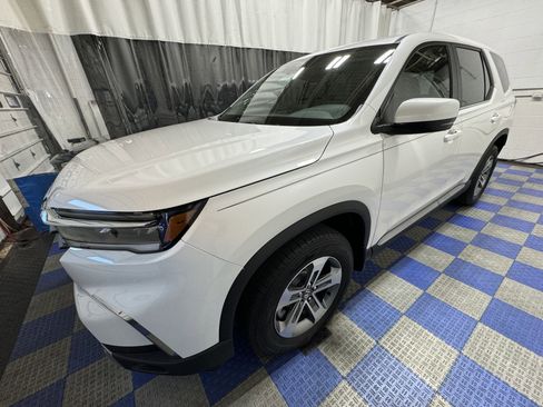 New 2025 Honda Pilot EX-L image 6