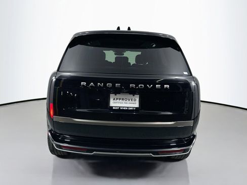 Certified 2025 Land Rover Range Rover SE image 6