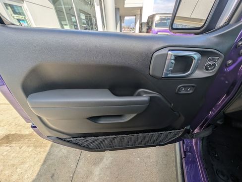 New 2026 Jeep Wrangler Unlimited Rubicon image 38