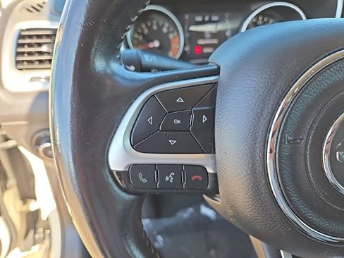 Used 2018 Jeep Compass Latitude image 20