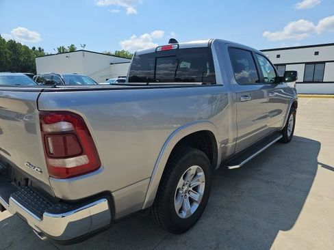 Used 2019 RAM 1500 Laramie AWD/4WD image 7