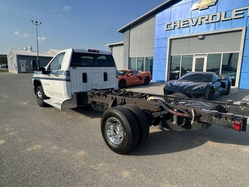 Used 2024 Chevrolet Silverado 3500 LT w/ Ambulance/Fire/Rescue Package image 5
