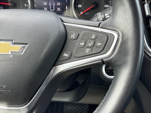 Used 2019 Chevrolet Equinox LT FWD image 14
