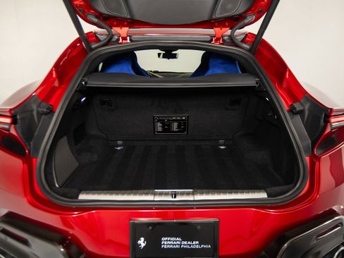 Used 2025 Ferrari Purosangue AWD/4WD image 19