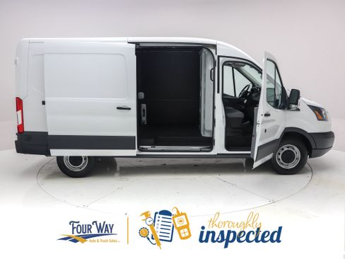 Used 2018 Ford Transit 250 148 Medium Roof RWD image 3