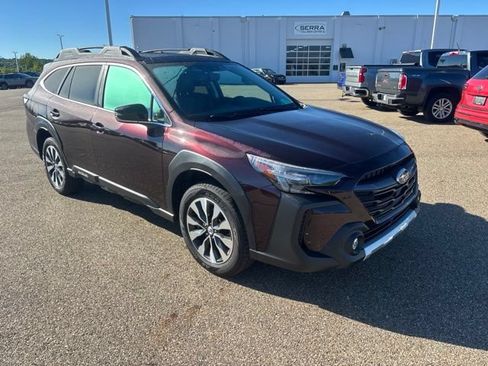 Used 2024 Subaru Outback Limited AWD/4WD image 2