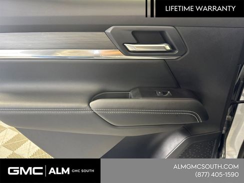 New 2026 GMC Terrain Elevation AWD/4WD image 23